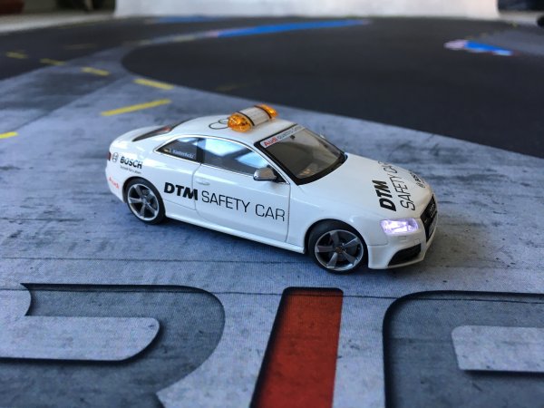Audi RS5 DTM Safety Car