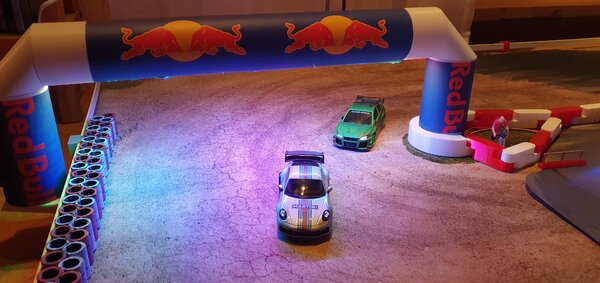 Werbedurchfahrt mit LED Beleuchtung