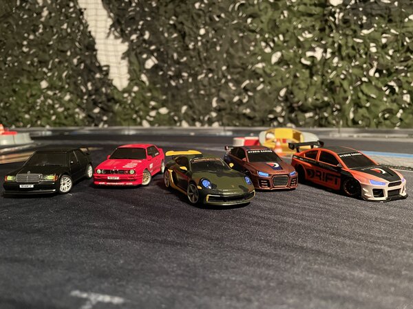 3E9224B1-50FE-409C-8DC5-B6DC1B3D7217