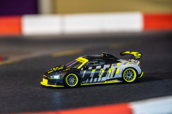 Audi R8 LMS GT2